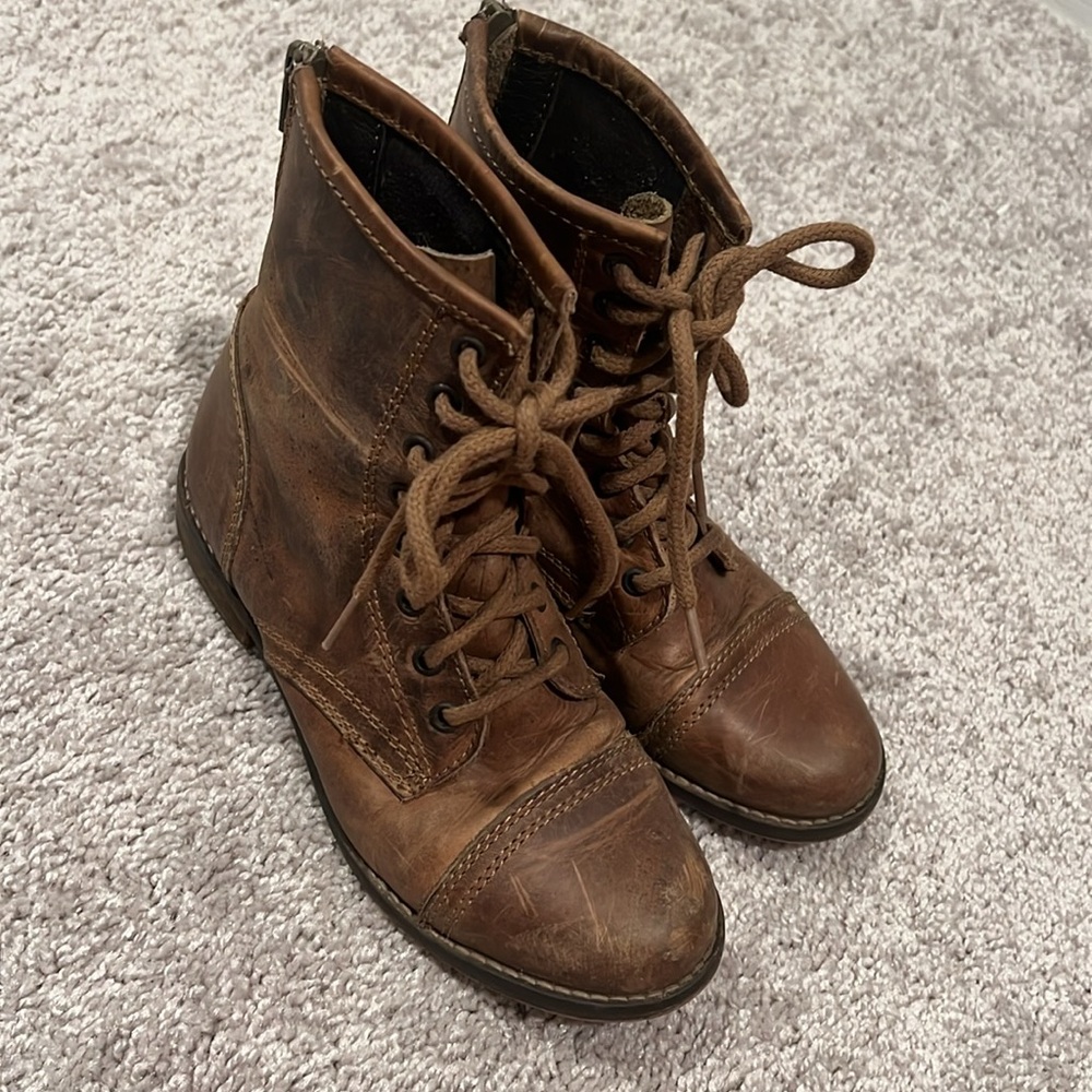 Steve Madden leather combat boots - Picture 3 of 7